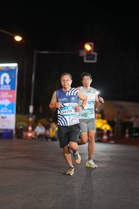 BIB: 40378, 45142
                            <button type="button" onclick="openModal(23104530)" class="btn btn-primary btn-sm float-right btn-popup" data-toggle="modal" data-target=".modal-high-quality">
                        <i class="fas fa-shopping-cart"></i> Add to Cart
                    </button>
                                            <button type="button" onclick="isThisMe(23104530, true)" class="btn btn-success btn-sm float-right btn-popup btn-isme hidden" data-toggle="tooltip" data-placement="bottom" title="นี่คือรูปของคุณใช่ไหม คลิกที่นี่เพื่อเอาเข้าอัลบั้ม">
                        <i class="fas fa-plus"></i> Add to album
                    </button>
                    <button type="button" onclick="isThisMe(23104530, false)" class="btn btn-warning btn-sm float-right btn-popup btn-isnotme hidden">
                        <i class="fas fa-ban"></i> Remove from album
                    </button>